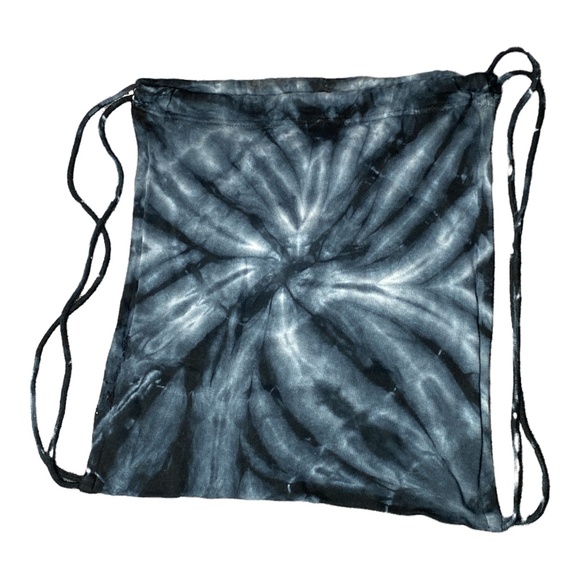 Universal Studios Halloween Horror Nights The Walking Dead Drawstring Backpack - Picture 2 of 2